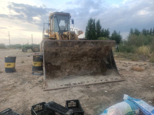 Komatsu W500 