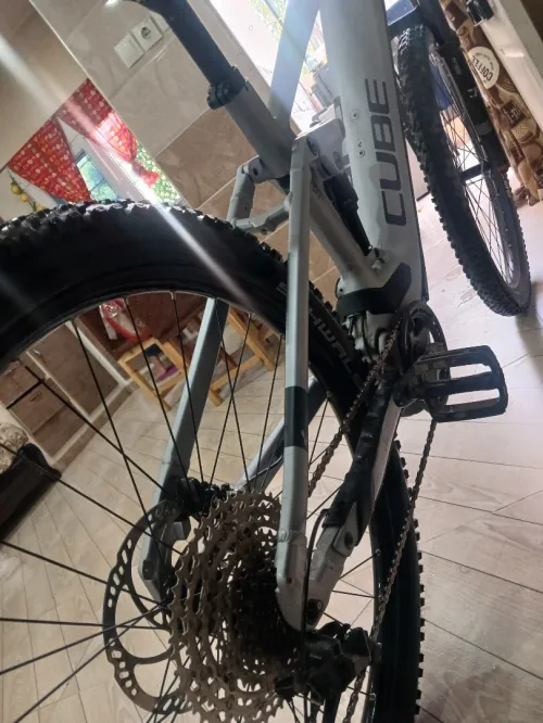 Vtt VELOS CUBE