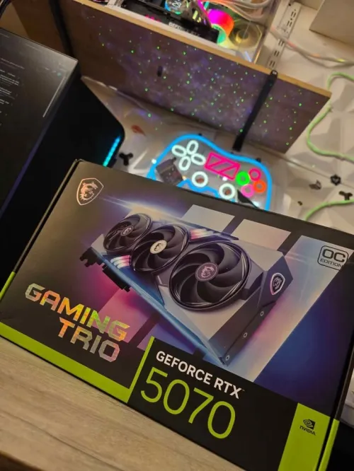 RTX 5070 12 GB MSI GAMING X TRIO PRIX 177 000 DZD
