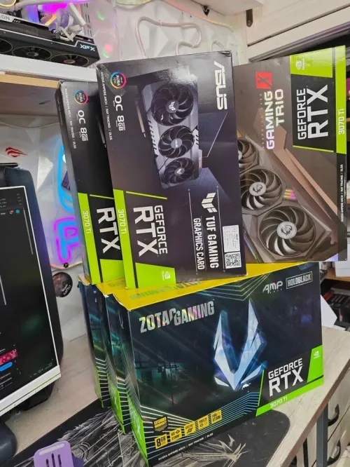 RTX 3070TI ALL BOX ETAT10SUR10  FACTURE GARANTI. 4MOSI