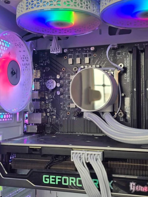 PC GAMER BEST OFER
