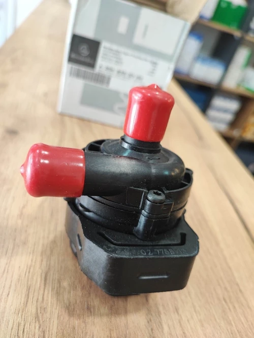 Pompe à Eau Supplémentaire Mercedes Benz Classe C W204 Original
