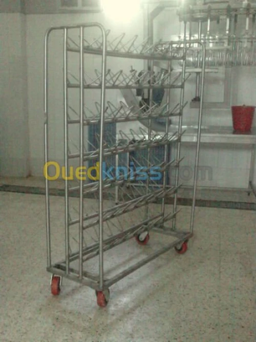 CHARIOT DE VILAIL EN INOX
