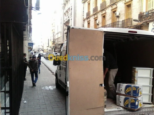 < DEMENAGEMENT TRANSPORT