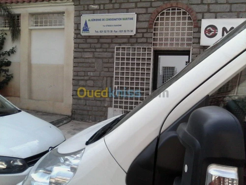< DEMENAGEMENT TRANSPORT