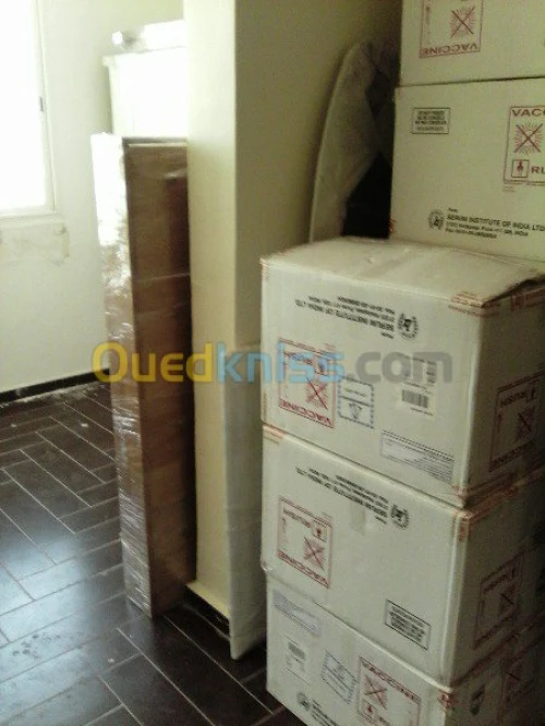 < DEMENAGEMENT TRANSPORT