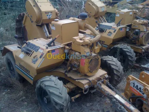 vermeer-ditch witch- -case V8550A-76100DD 2002