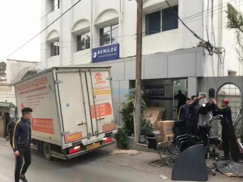DEMENAGEMENT-MANUTENTIONS-TRANSPORT