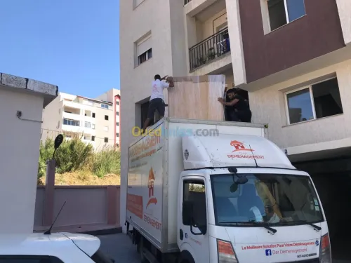 DEMENAGEMENT-MANUTENTIONS-TRANSPORT