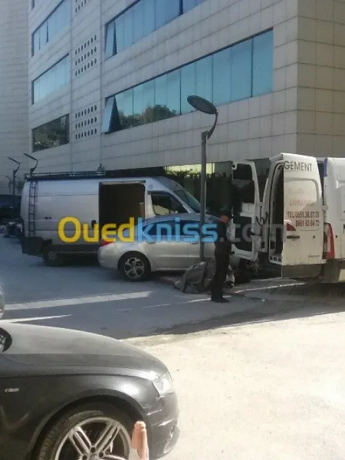 نقل وترحيل الاثاث في مختلف الاتجاهات TRANSPORT DÉMÉNAGEMENT \ B