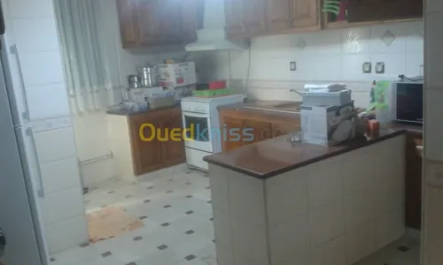 Location Appartement F4 Alger Ben aknoun
