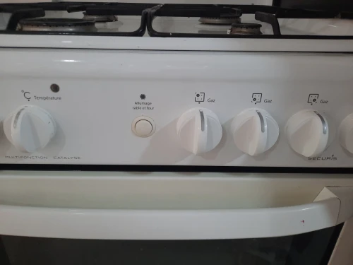Cuisinière Brandt  كويزينار براندت