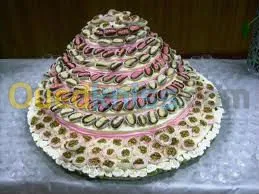 Datte fouré ,baghrire,makrout & khfèf.