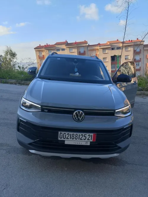 Volkswagen Tahru 2025 