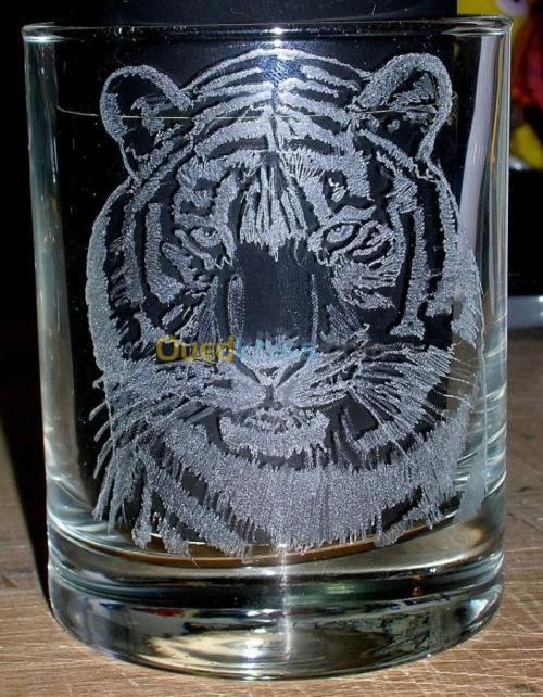 gravure sur verre fait main