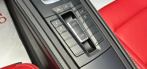 Porsche BOXTER 2024 2.0 TURBO 300cv FULL-OPTION