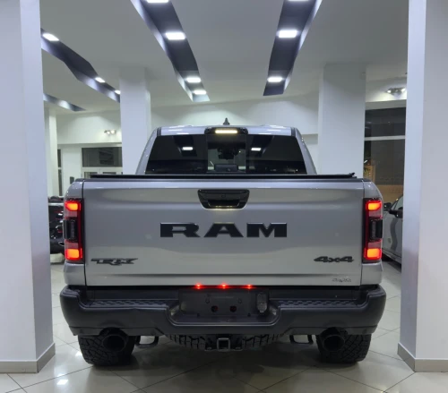 Dodge RAM 2025 TRX 6.2 V8 702cv 🇺🇸 🇺🇸 🇺🇸 FULL-FULL-FULL