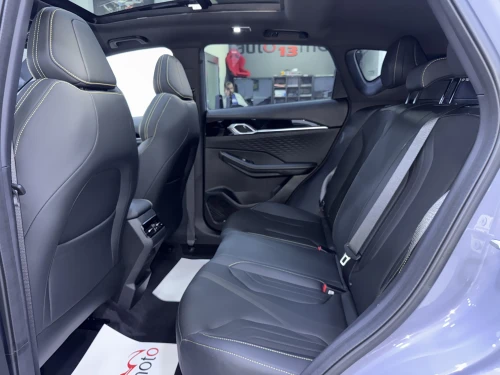 Geely Coolray 2026 1.5 ESS 181cv FULL-OPTION