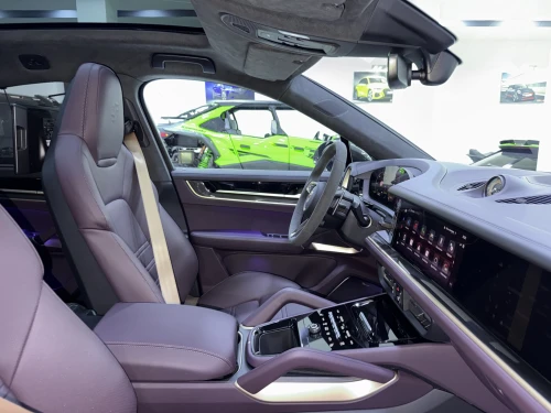 Porsche CAYENNE GTS 2026 4.0 V8 500cv CARBON-CERAMIC 🇩🇪 FULL-FULL-FULL