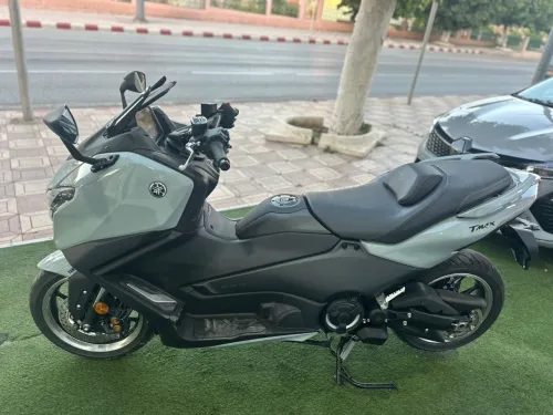 YAMAHA TMAX 560 TECHMAX ( SAFIA ) 2026