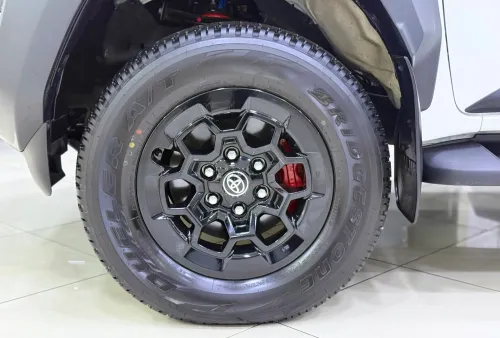 Toyota Toyota hilux 2025 GR 2.8 204cv 4x4 FULL-FULL-FULL