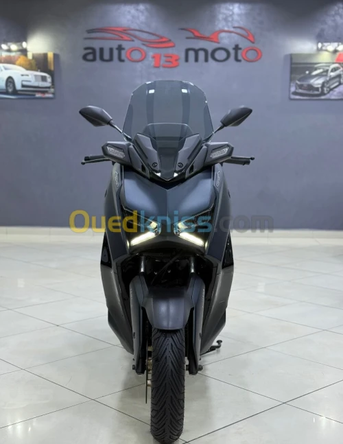 YAMAHA X-MAX 2024 TECH-MAX 300 ( SAFI )