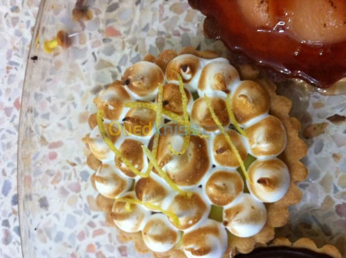 FORMATION EN HOTELLERIE ET TOURISME