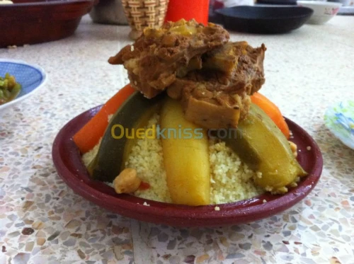 FORMATION EN HOTELLERIE ET TOURISME