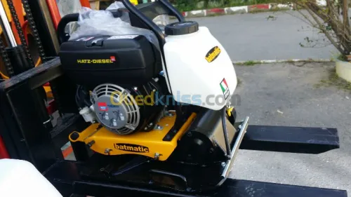 PLAQUE VIBRANTE ITALY ESSENCE &DIESEL 