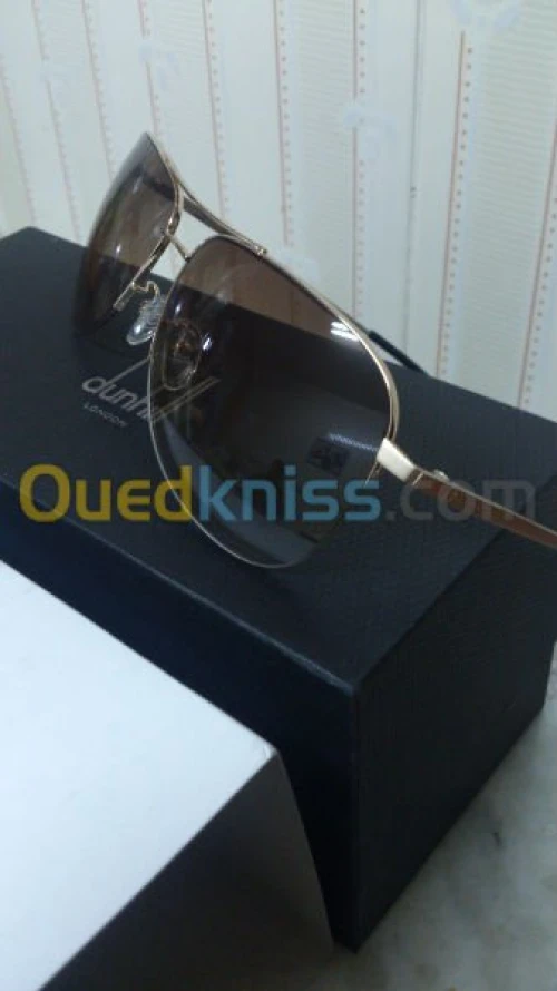 Lunette de soleil DUNHILL titanium 