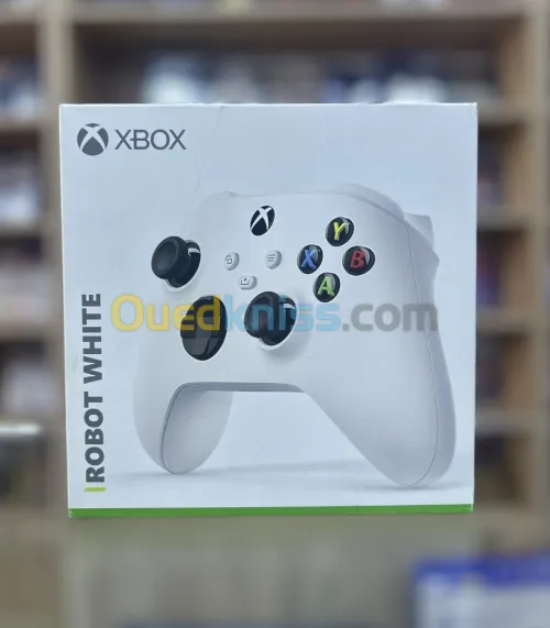 MANETTE XBOX SERIES (WHITE & BLACK)
