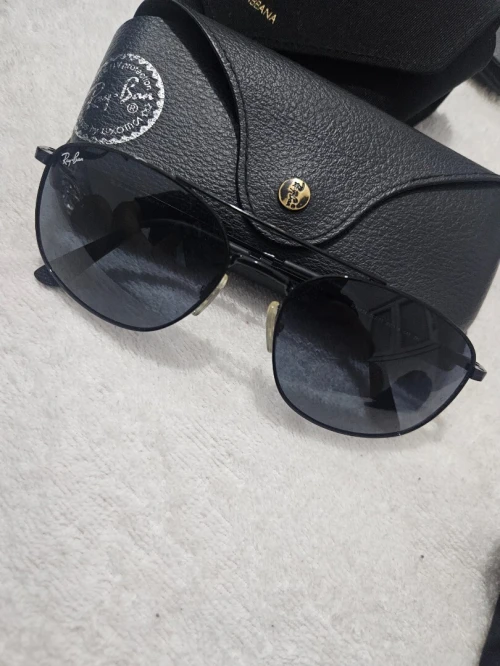 Lunettes de soleil ray-ben orginal