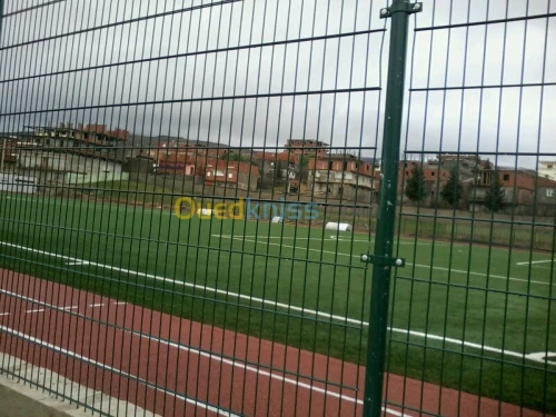 revêtement en gazon synthétique 