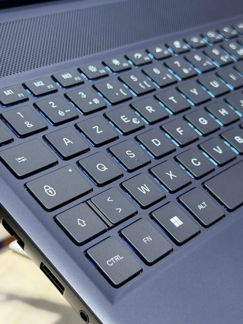 DELL ALIENWARE AURORA 16X ULTRA-9 275HX/32GO DDR5/1TB SSD NVME/NVIDIA GEFORCE RTX 5070 08GO GDDR7 140W