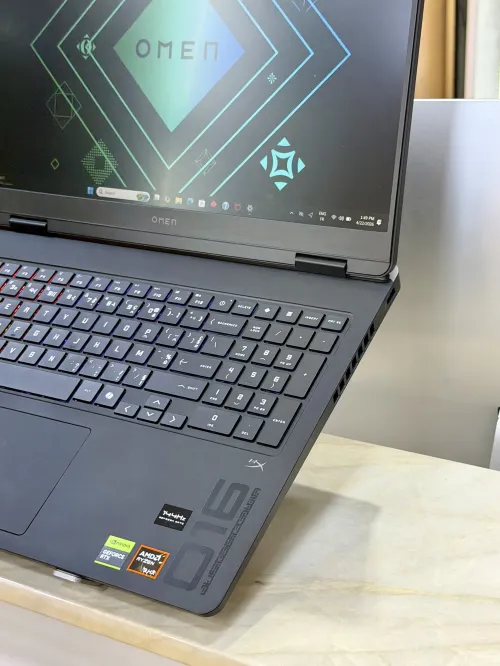 HP OMEN 16 PRO R9-8940HX 14EM GEN / 16GO DDR5 / 1TB SSD NVME / NVIDIA RTX 5060 08GO GDDR7