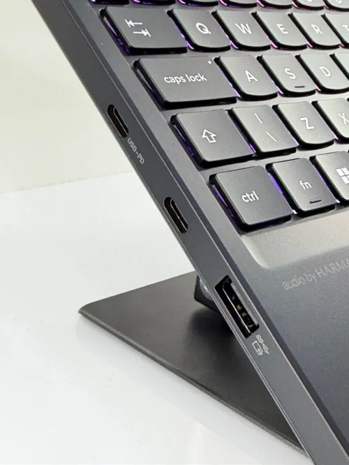 LENOVO LÉGION 5 OLED I7/13650HX/24GO DDR5/1TB SSD NVME/RTX 5050 08 GO GDDR7