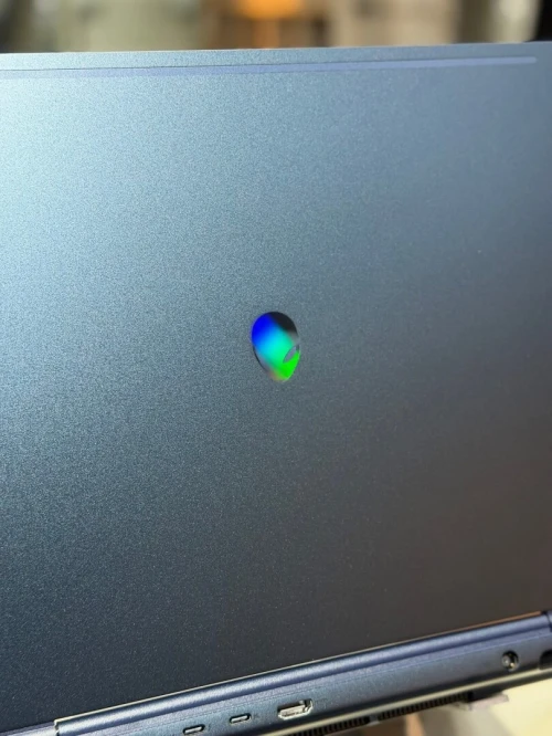 DELL ALIENWARE AURORA 16X ULTRA-9 275HX/32GO DDR5/1TB SSD NVME/NVIDIA GEFORCE RTX 5070 08GO GDDR7 140W