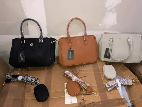 Des sacs marque torrente (lot)
