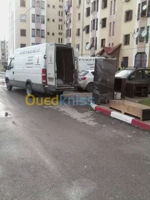 SERVICE DE DEMENAGEMENT/MANUTENTION