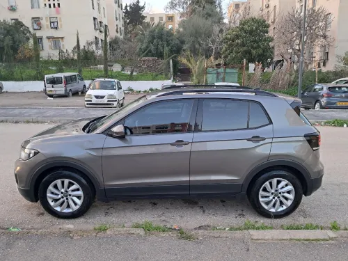 Volkswagen T-cross 2021 