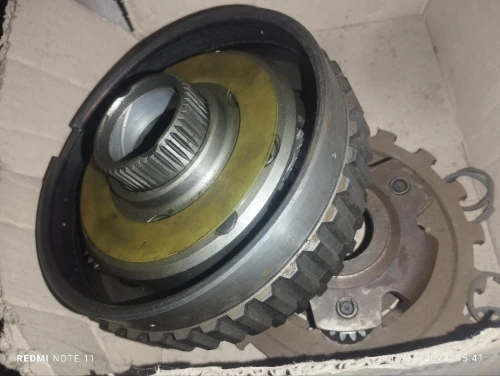 Pièces détachées ssangyong moteur la tôle