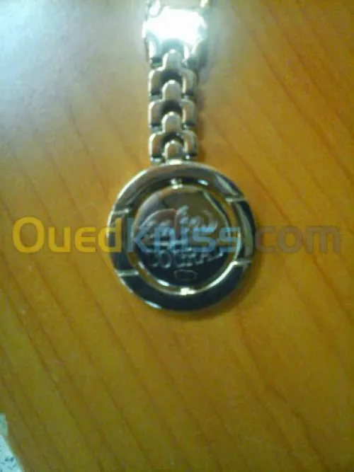  GRAVURE ET  DÉCOUPE AU LASER