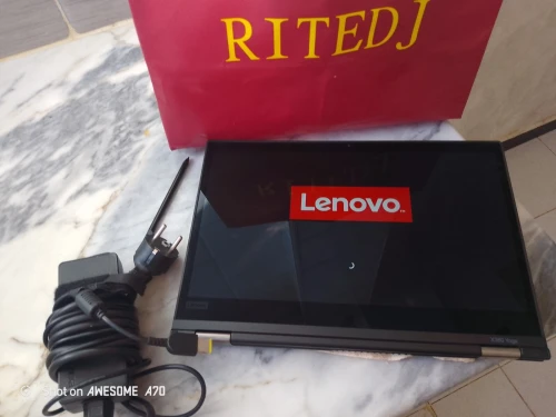 Pc tactile i5 8 ème SSD avec stylo 