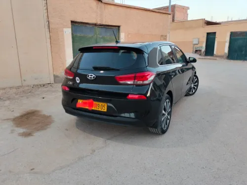 Hyundai i30 2019 Toute options