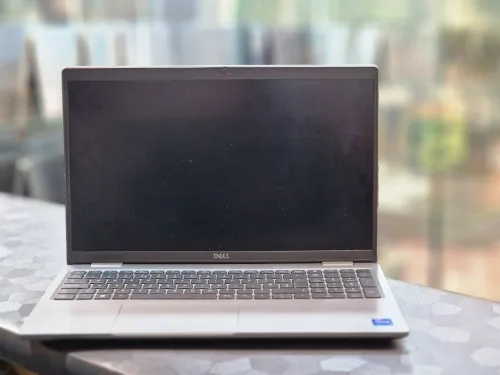 Dell Latitude 5540 i7-13eme/512Ssd/32RAM/15"
