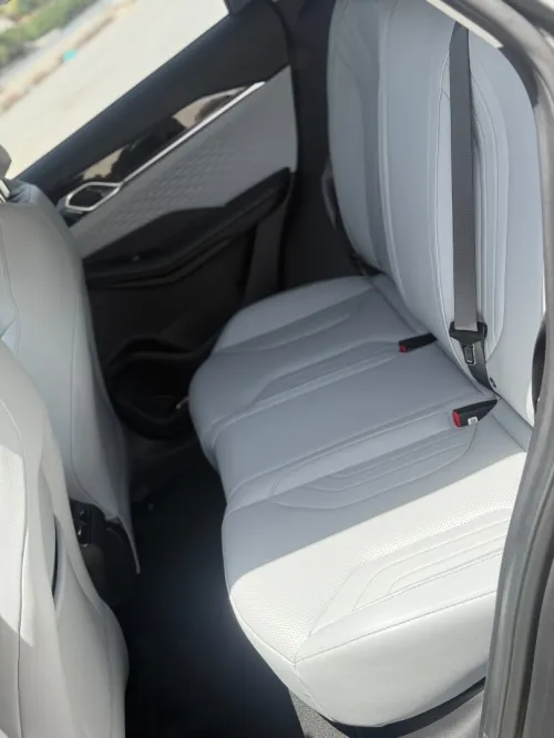 Geely Coolray 2025 