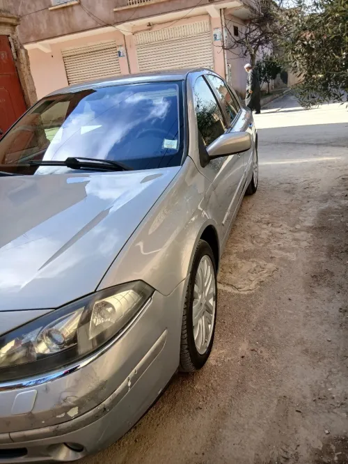 Renault Laguna 2 2003 Initial paris
