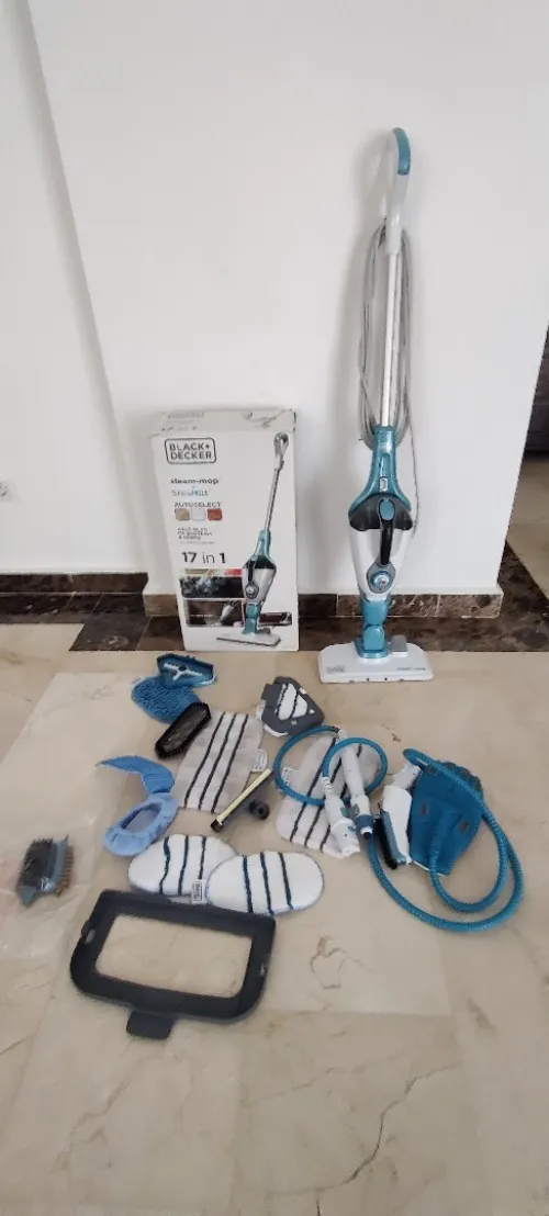 Balai vapeur Black + Decker très peu utilisé
