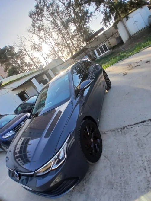 Volkswagen Golf 8 2021 Life Plus