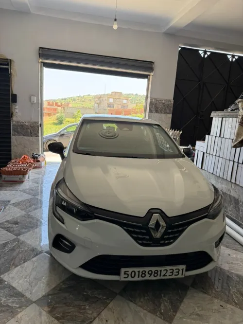 Renault Clio 5  2023 Intense